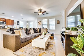 Central Family Home w/ Lanai < 10 Mi to Disney!