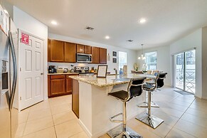 Central Family Home w/ Lanai < 10 Mi to Disney!