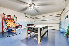 Central Family Home w/ Lanai < 10 Mi to Disney!