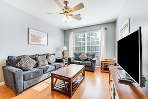 6 Mi to Disney World: Condo w/ Community Perks!