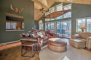 Fire Pit & Boat Slip: Waterfront Grove Getaway