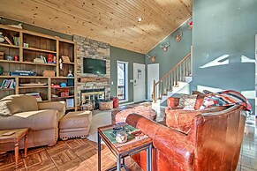 Fire Pit & Boat Slip: Waterfront Grove Getaway