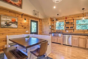 24-0132 Alma Retreat w/ Deck: 17 Mi to Skiing