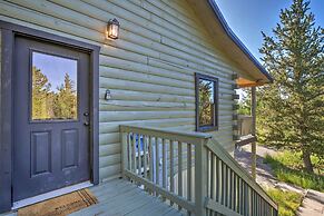 24-0132 Alma Retreat w/ Deck: 17 Mi to Skiing