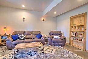 24-0132 Alma Retreat w/ Deck: 17 Mi to Skiing