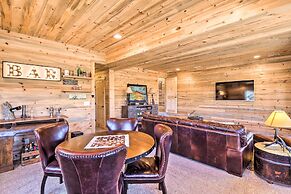 Jefferson Cabin w/ Fire Pit: Near Hiking Trails!