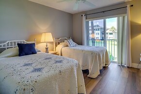 Sunny Ocean Village Beach Condo: Community Pool