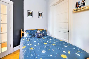 Cincinnati Home w/ Deck & Private Hot Tub!