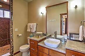 Lake Chelan 'manson Bay' Condo w/ Pool Access!