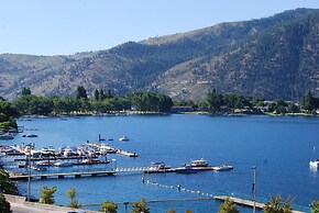 Lake Chelan 'manson Bay' Condo w/ Pool Access!