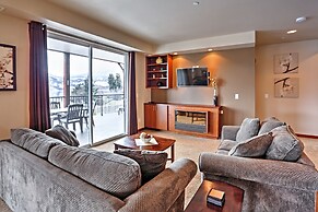 Lake Chelan 'manson Bay' Condo w/ Pool Access!