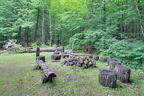 Beautiful Chalet ~ 5 Miles to Attitash Mountain