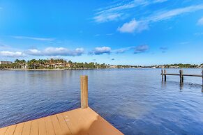 Fort Lauderdale Vacation Rental: Walk to Beach!