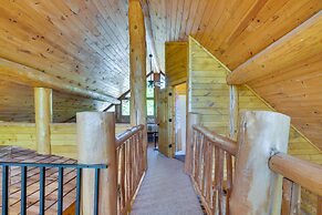 Smoky Mountain Vacation Rental Cabin w/ Hot Tub!