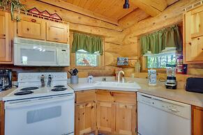 Smoky Mountain Vacation Rental Cabin w/ Hot Tub!