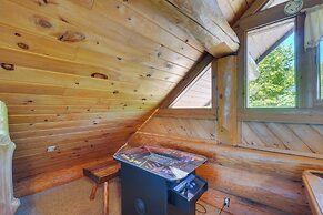 Smoky Mountain Vacation Rental Cabin w/ Hot Tub!