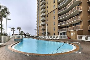 Destin Condo w/ Views, Heated Pool, & Beach Access