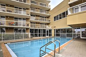 The Terrace at Pelican Beach Resort: View + Pool!