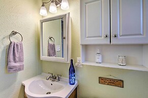 Patio, Grill & Yard: Cozy Denver Abode!