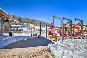 Ski-in/ski-out Winter Park Condo w/ Hot Tub!