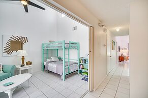 Satellite Beach Townhome w/ Patios, & Beach Gear