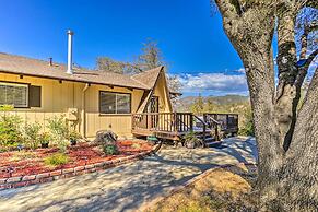Lovely Oakhurst Cabin w/ Deck & Mtn Views!