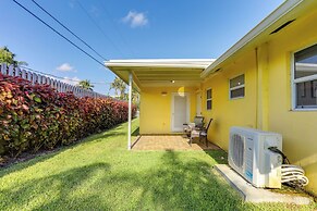 < 3 Mi to Juno Beach: Coastal Townhome w/ Patio!