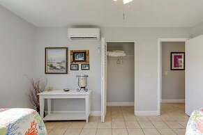 < 3 Mi to Juno Beach: Coastal Townhome w/ Patio!