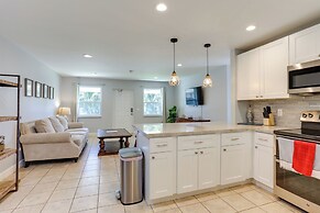 < 3 Mi to Juno Beach: Coastal Townhome w/ Patio!