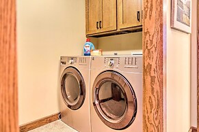 Family Home w/ Deck on Lake Sara: Pets are Welcome