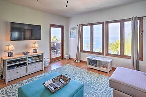 Quiet Avalon Getaway Villa w/ Ocean View & Balcony
