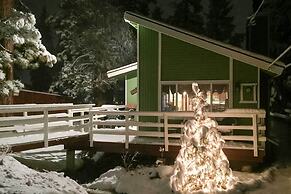 3 Mi to Skiing: Big Bear Cabin w/ Deck