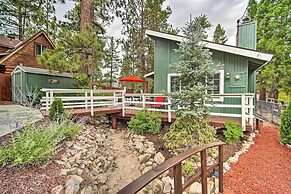 3 Mi to Skiing: Big Bear Cabin w/ Deck