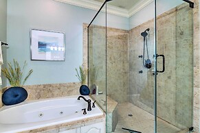 Corpus Christi Home w/ Golf Cart: Walk to Beach!