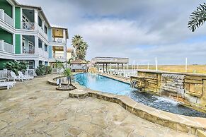 Corpus Christi Home w/ Golf Cart: Walk to Beach!