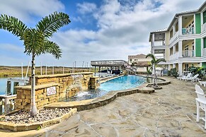 Corpus Christi Home w/ Golf Cart: Walk to Beach!