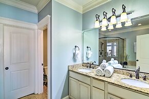 Corpus Christi Home w/ Golf Cart: Walk to Beach!