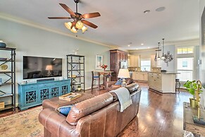 Corpus Christi Home w/ Golf Cart: Walk to Beach!