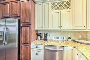 Corpus Christi Home w/ Golf Cart: Walk to Beach!