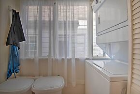 Avalon Escape: Everything Within Walking Distance!