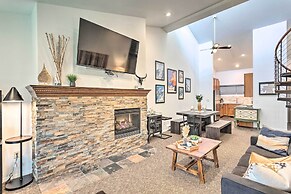 Cozy Condo < 2 Mi to Vail Village & Ski Resort!
