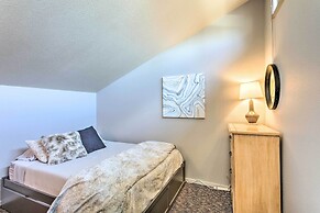 Cozy Condo < 2 Mi to Vail Village & Ski Resort!