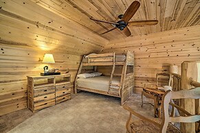 Hayesville Cabin w/ Game Room & Mtn Views!