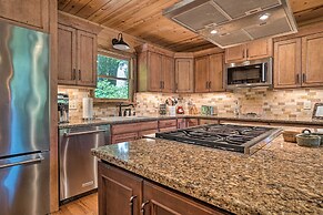 Hayesville Cabin w/ Game Room & Mtn Views!