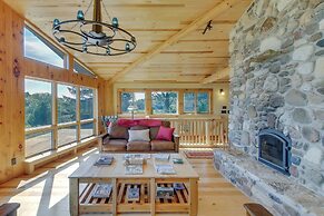 Idyllic Sturgeon Bay Cabin w/ Fire Pit + View