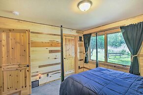 Idyllic Sturgeon Bay Cabin w/ Fire Pit + View