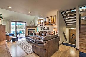 Lakefront Fort Collins Townhome, Only 3 Mi to Csu!