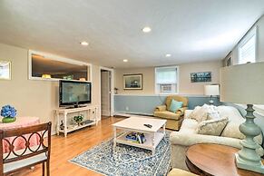 3 Mi to Bourne Scenic Park: Quaint Cape Cod Apt