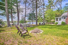 Peaceful Long Pond Cottage w/ Dock & Views