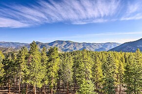 2 Mi to Indian Hot Springs: Cabin in the Rockies!